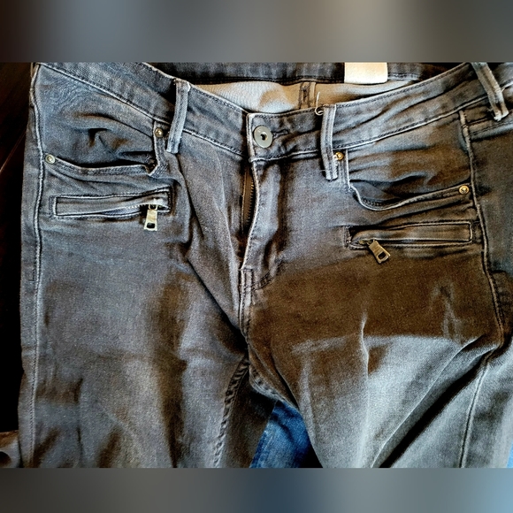 H&M 2 pairs of jeans size 28 - Picture 4 of 6